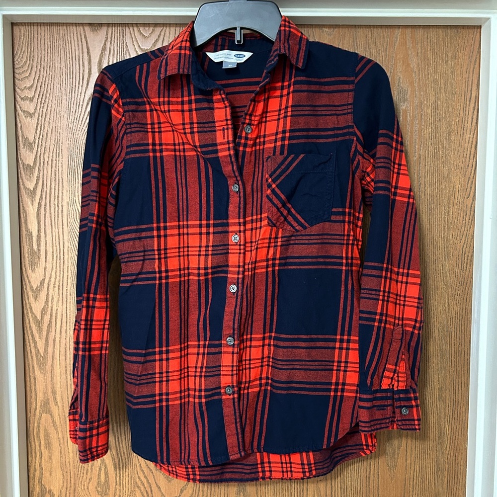 Old Navy The Classic Shirt Flannel Button Up, Size XS